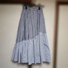 ダイアグラム ストライプ柄 アシンメトリー フレアスカート 美品のサムネイル