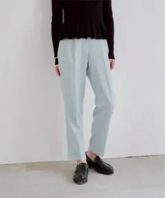 titivate ティティベイト　イージーパンツ　テパード　水色　ボトムスのサムネイル