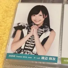ク*で様 渡辺麻友 2010年 生写真 渡辺麻友 生写真 AKB48 Theater 2010 January - メルカリ