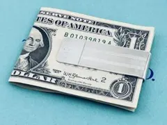 Item thumbnail for item 8a20ec00-abf8-4aa8-a8b7-9f95855bf2ef