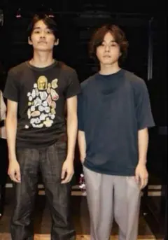 ポーカーズアツム着用　似　Laid.Bスラックス　グレー　ツータック　ノームコア