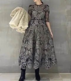 レースボリュームワンピース SNIDEL スナイデル 結婚式　ドレス