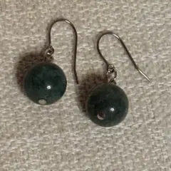 Item thumbnail for item 6ca1aabc-2339-496c-a6f2-c3f65ad7b683