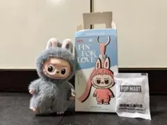 原宿POP MART 購入　PIN FOR LOVE キーホルダー　新品未使用