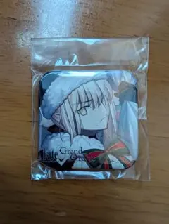 Fate/grand order アルトリア オルタ fes 缶バッジ サンタ