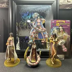 ONE PIECE ボア・ハンコック パブミラー&フィギュア セット！！