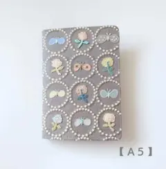 B6】刺繍13 ホワイト×グレー タンバリン マルチケース ミナペルホネン