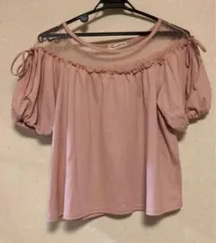 NICE CLAUP 肩水玉レース袖リボンピンクトップス