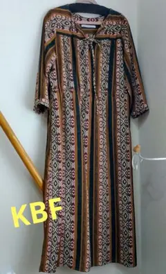 KBF エスニック柄 ロングワンピーススリット入り裏地あり F