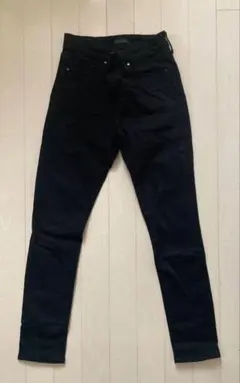 ユニクロ　UNIQLO ウルトラストレッチジーンズ