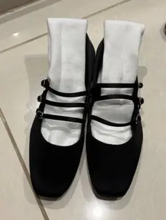 ZARA ブラック　ストラップ付きバレエシューズ（サイズ40）のサムネイル