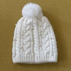 ホワイト ケーブル編み ニット帽