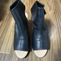 MODE ET JACOMOブラックオープントゥサンダル22.5センチ