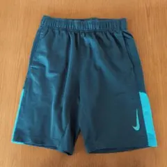 ナイキ　ハーフパンツ　150