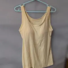 GU タンクトップ カップつき