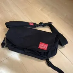 クイックリリース　メッセンジャーバッグ