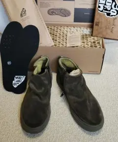 Item thumbnail for item 4ae0d0d5-4de5-4c1e-b5d3-e5ca0dbcb72d