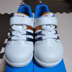 Item thumbnail for item 46f2ddb2-ced5-41c8-8403-20c500112cbe