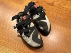 Item thumbnail for item 71605623-c688-40f3-bdbc-9787cc9a2df3