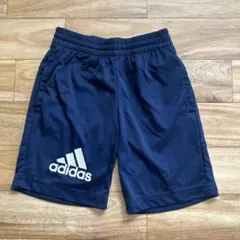 adidas ハーフパンツ