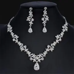 大人気！ネックレス＆イヤリング　2点セット　 結婚式　ウェディング　7/5