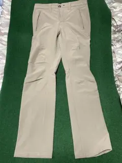 美品 パタゴニア インサレーテッドスノーベルパンツ　レディースXS 即購入OK 美品 パタゴニア インサレーテッドスノーベルパンツ レディースXS 即