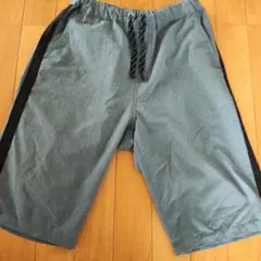 グレー ハーフパンツ サイドストライプ