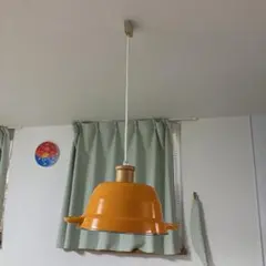 オレンジ ペンダントライト ハンドル付き
