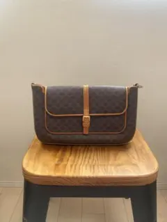 CELINE オールドセリーヌ Cマカダム フラップバッグ MC01/1のサムネイル