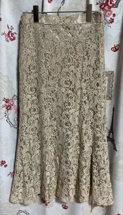マーメイドレーススカート　Helm ロングスカート　フレア　ベージュ　L 花柄