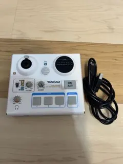 타스캠 오디오 인터페이스: USB 전원