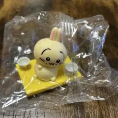 松屋　ちいかわ　鬼辛カレー オリジナルフィギュア　うさぎ