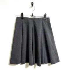 【TRF by Zara】ZARA プリーツミニスカート グレー S シンプルのサムネイル
