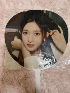 IVE THE FIRST FAN CONCERT うちわ LEESEO