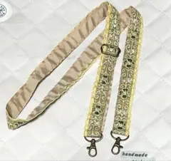 2.5幅 インド刺繍リボン 黄緑 四つ葉　アンティークゴールド金具　ショルダー紐