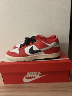 新品 27.5㎝ NIKE ダンク ロー レトロ PRMシカゴ スピリット - メルカリ