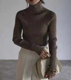 BONJOUR SAGAN ハイネックワイドリブニット　モカ