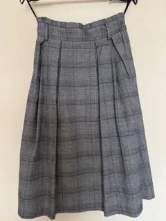 グレー系チェック フレアスカート ひざ丈
