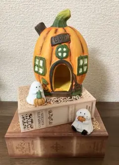 ナチュラルキッチン　ハロウィンインテリアかぼちゃハウス　ミニチュアおばけ