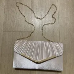 パーティバッグ　クラッチバッグ　ベージュ　アイボリー　結婚式