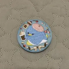 サンリオ 刺繍缶バッジ タキシードサム