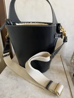 巾着ショルダーバッグ