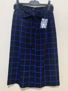 ☆新品・未使用☆Unacaスカートのサムネイル