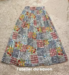 美品　アトリエドゥサボン　フレアスカート パッチワーク柄
