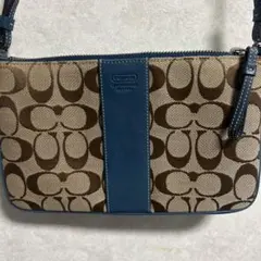 【希少色】COACH　ショルダーバッグ　斜め掛け　シグネチャー　リング金具　青 希少色】COACH ショルダーバッグ 斜め掛け シグネチャー リング金具 青