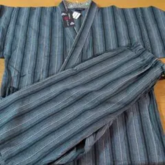 Item thumbnail for item 7a3adc51-22b4-4639-ae41-2e353b1afd3e