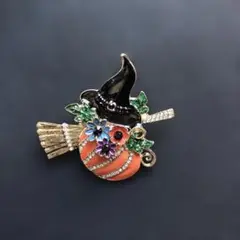 【新品】ハロウィン 魔女 カボチャ ブローチ