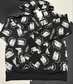 ベティブープ　総柄　パーカー　新品　Mサイズ　匿名配送　ベティちゃん