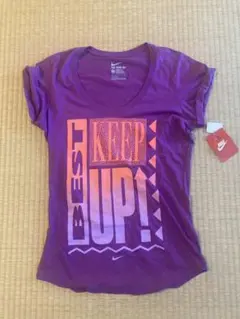 NIKE Tシャツのサムネイル