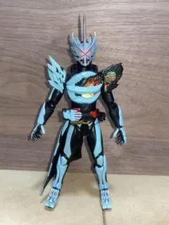美品/パーツ完備】SHFiguarts ティガダーク 開封済み - メルカリ